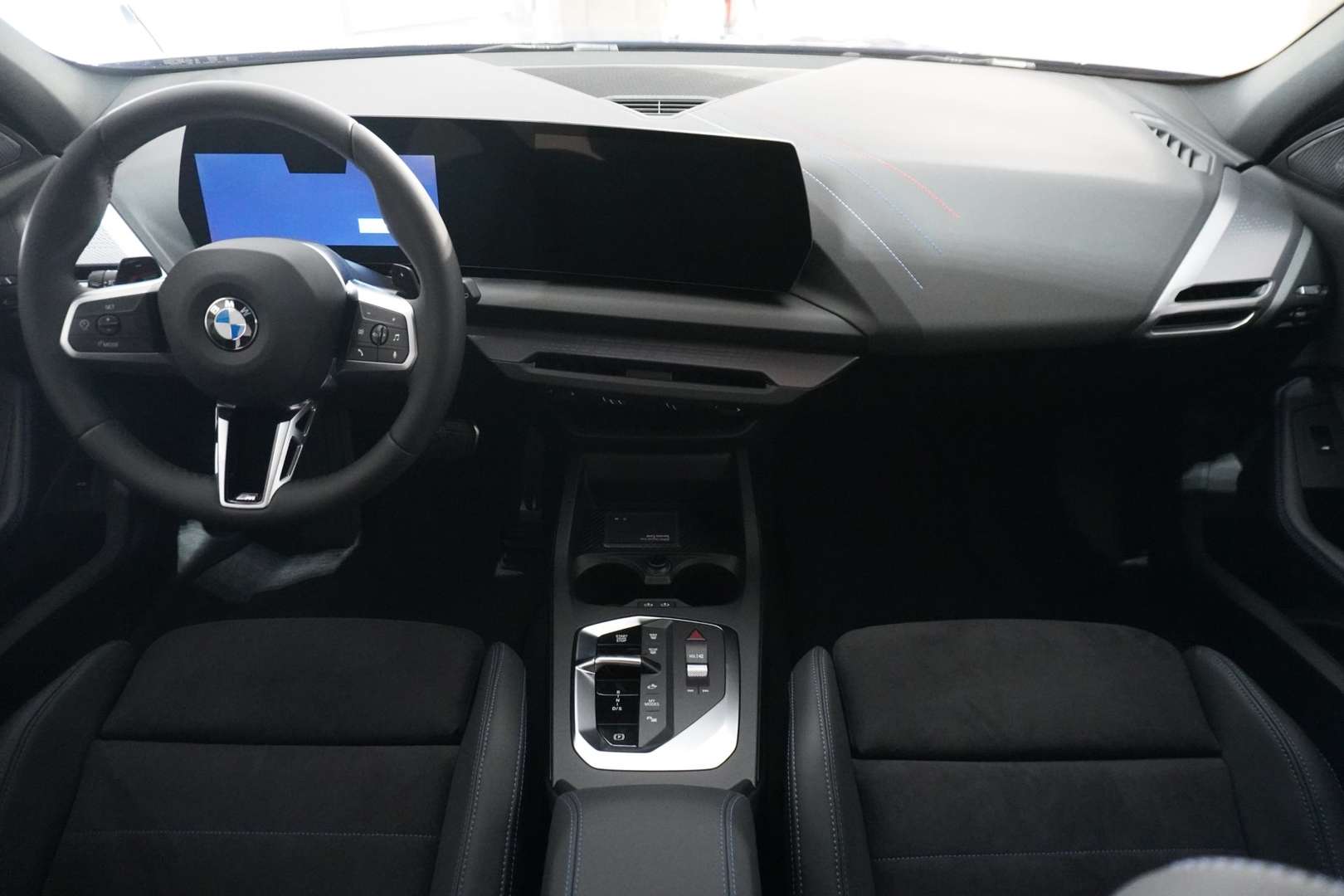 BMW 118 118d - 2026 - Joinsteer - #10