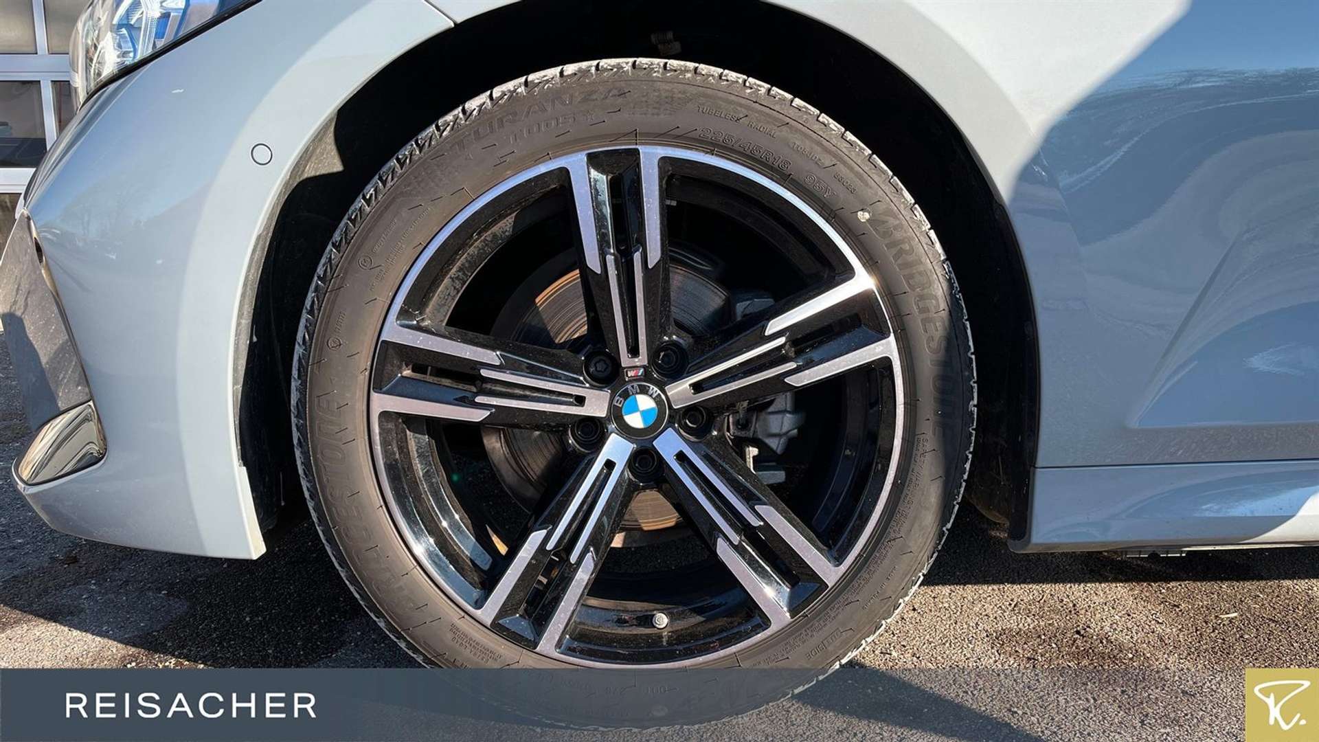 BMW 318i M Sport - 2025 - Joinsteer - #3