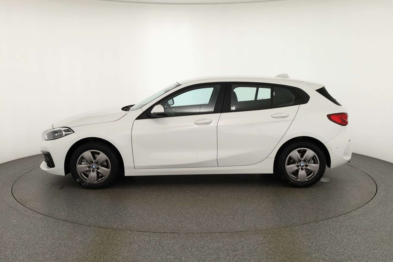 BMW Série 1 Advantage 118i - 2022 - Joinsteer - #1