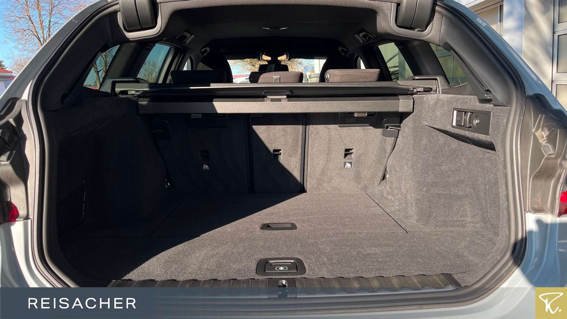 BMW 318i M Sport - 2025 - Joinsteer - #10