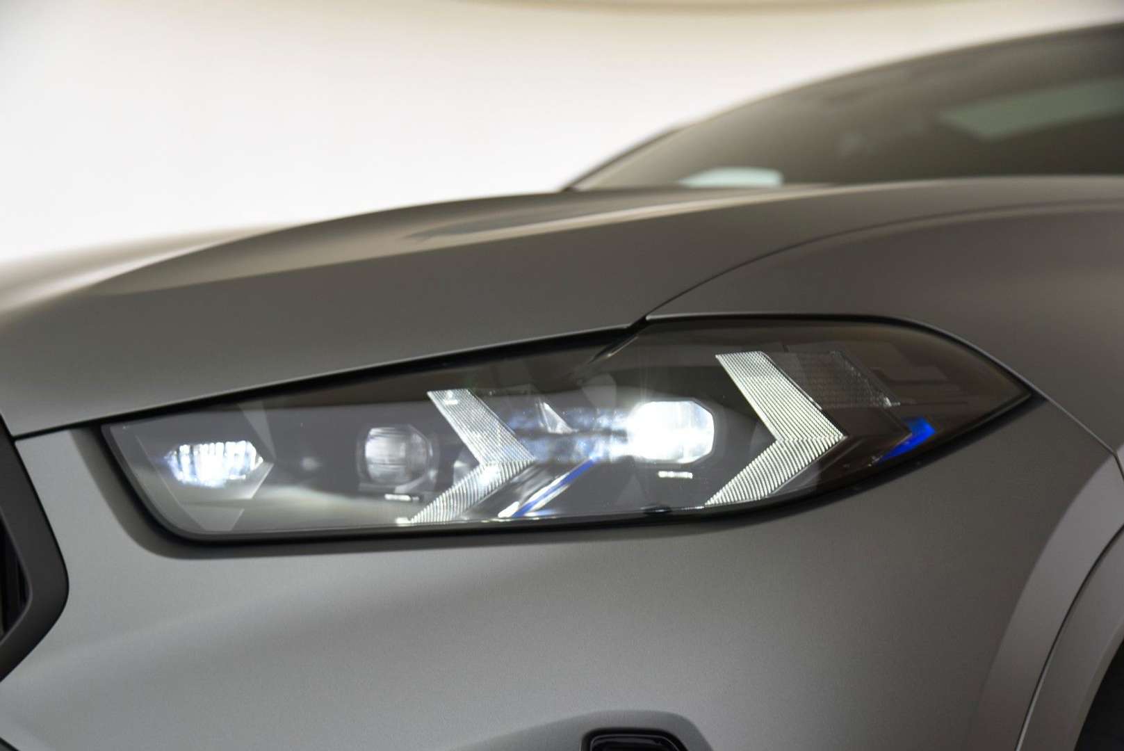 BMW X6 M Sport XDrive30d - 2025 - Joinsteer - #23