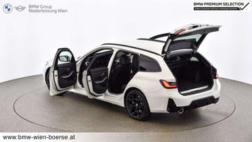 BMW 330e 330e XDrive — photo 9
