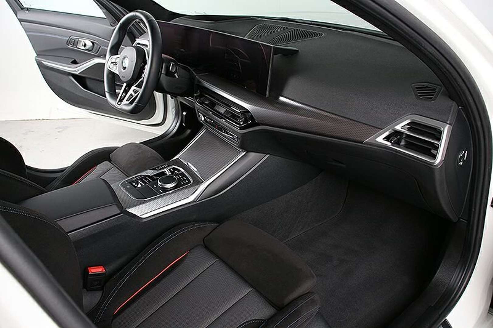 BMW 330e M Sport - 2024 - Joinsteer - #3