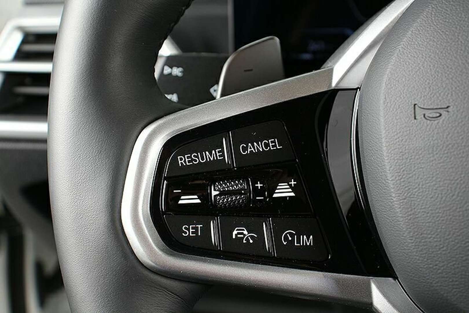 BMW 330e M Sport - 2024 - Joinsteer - #9