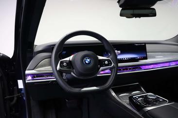 BMW I7 High Executive EDrive50 — photo 24