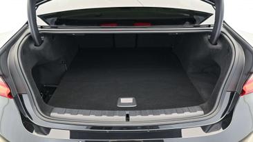 BMW 330e 330e — photo 13