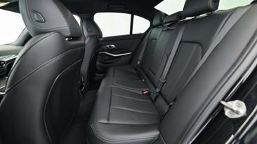 BMW 330e 330e — photo 14