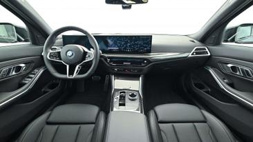 BMW 330e 330e — photo 15