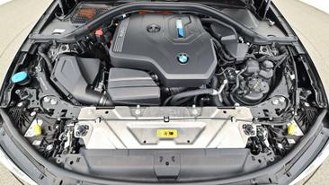 BMW 330e 330e — photo 23