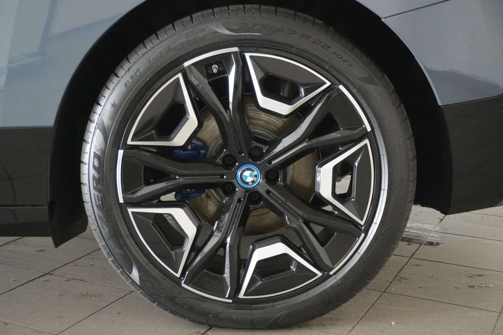 BMW IX XDrive50 - 2025 - Joinsteer - #2