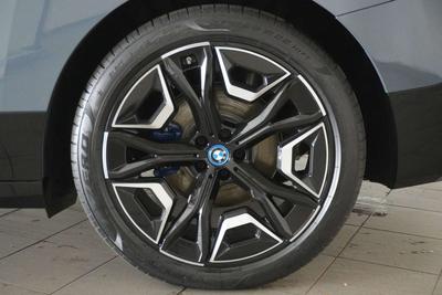 BMW IX XDrive50