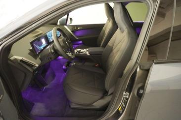BMW IX XDrive50 — photo 3