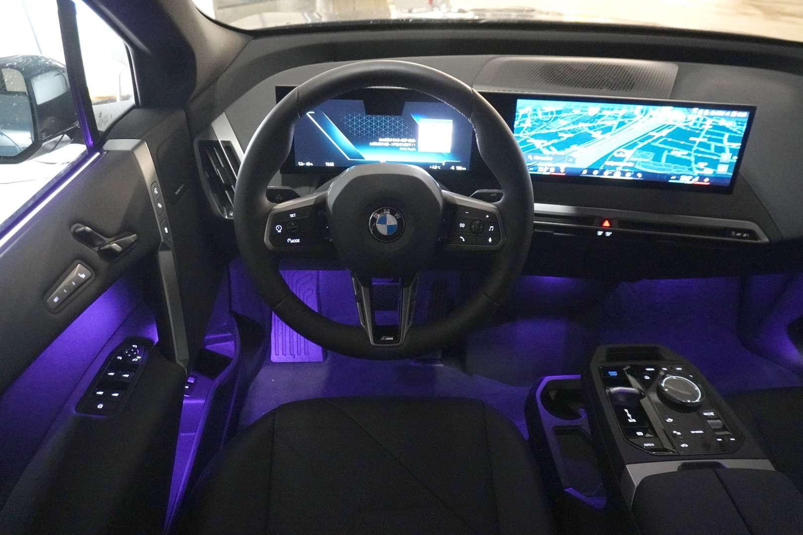 BMW IX XDrive50 - 2025 - Joinsteer - #9