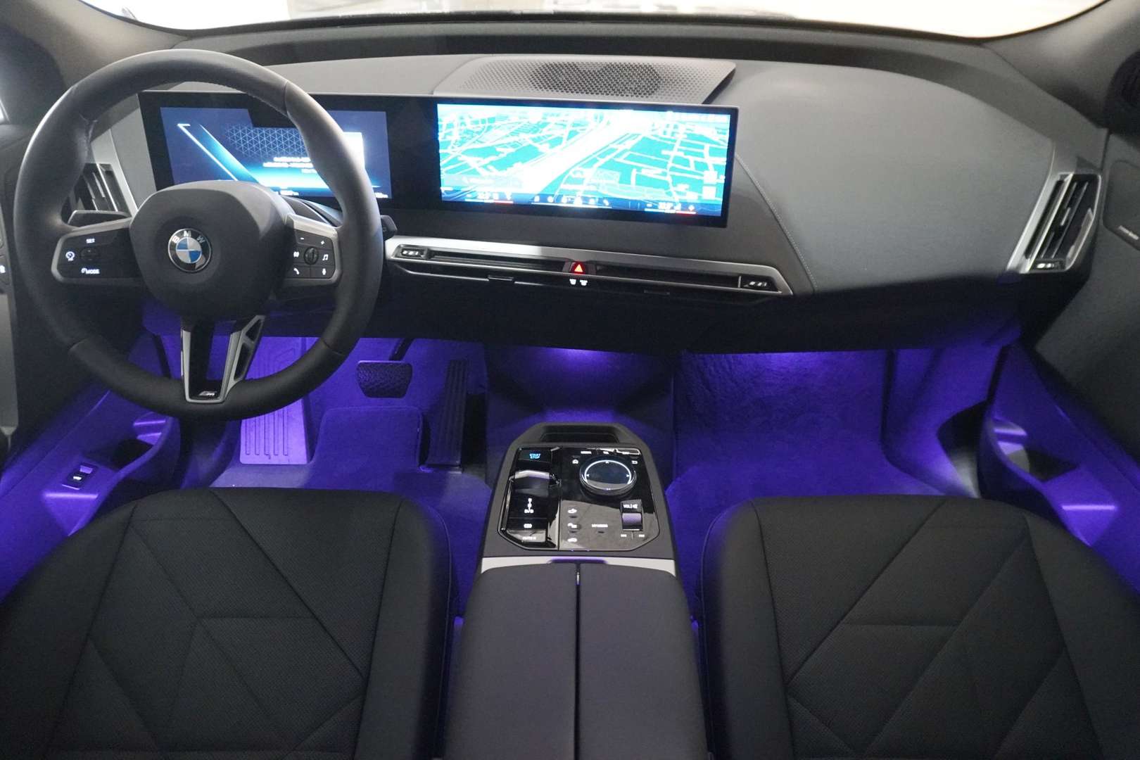 BMW IX XDrive50 - 2025 - Joinsteer - #10