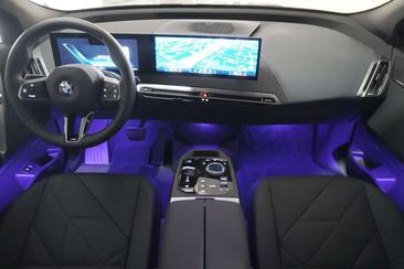 BMW IX XDrive50 — photo 10