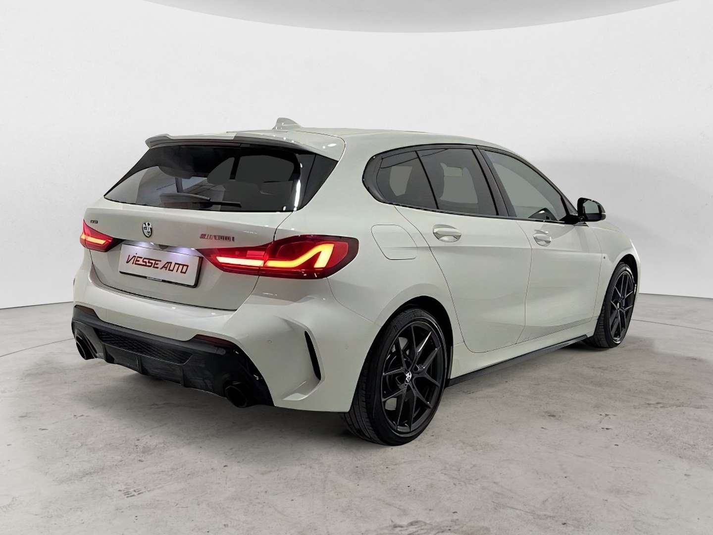 BMW Série 1 M135i XDrive - 2023 - Joinsteer - #4