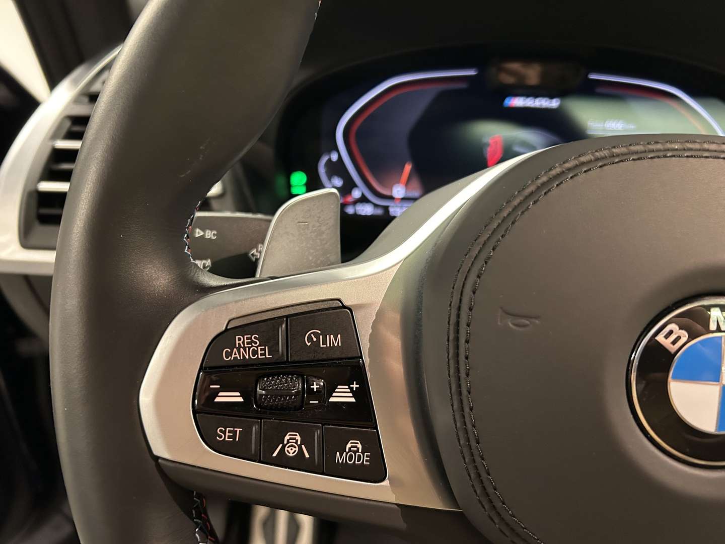 BMW X4 M M Sport 40d - 2025 - Joinsteer - #21