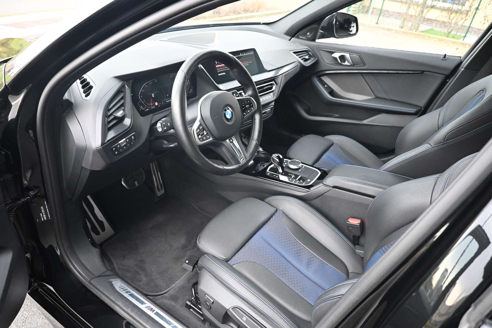 BMW 118i M Sport - 2023 - Joinsteer - #17