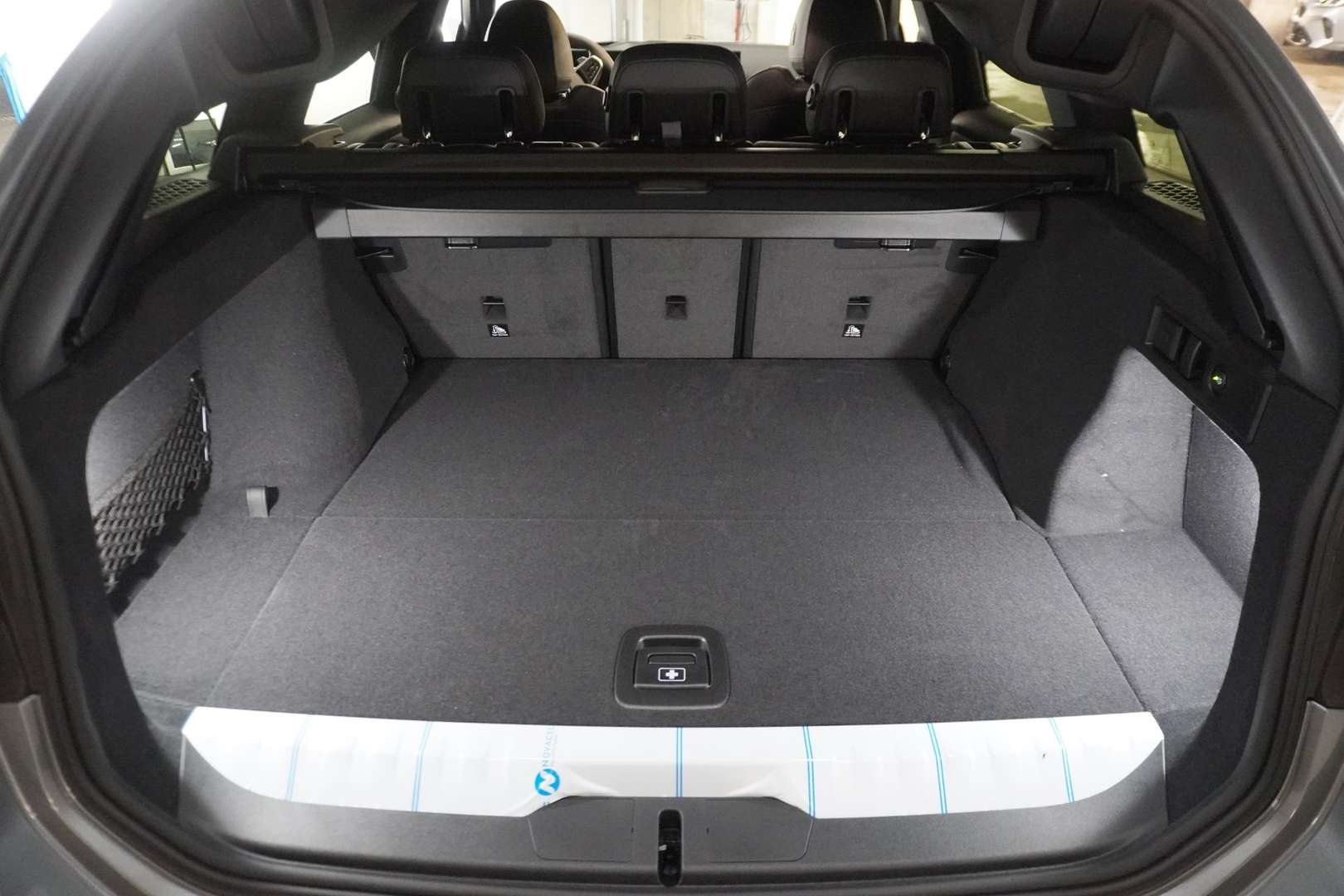 BMW 330e 330e XDrive - 2025 - Joinsteer - #4