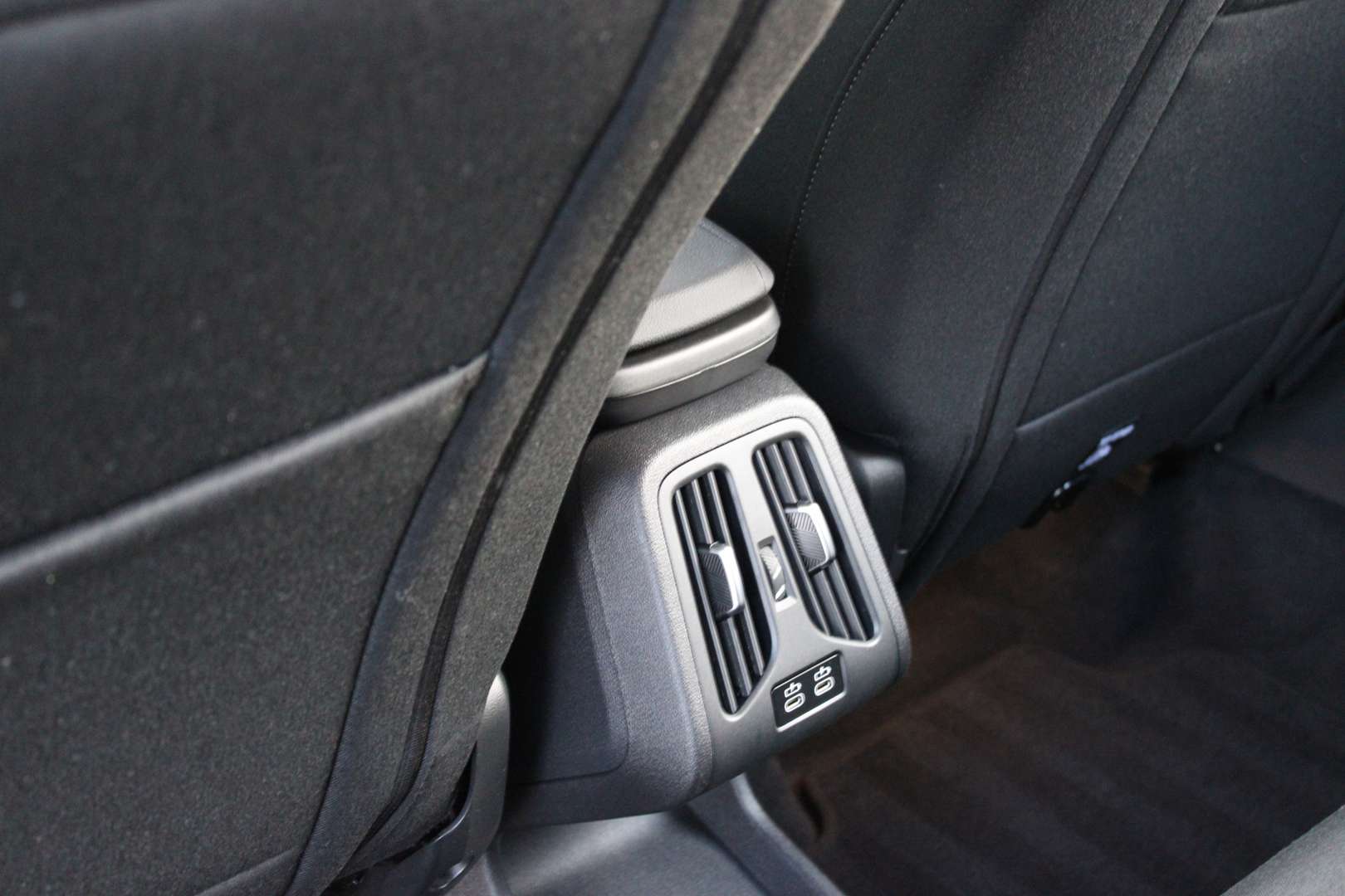 BMW Série 2 Active Tourer 218i - 2023 - Joinsteer - #38