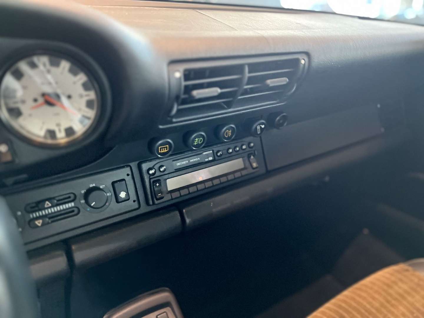 Porsche 964 Carrera 2 - 1990 - Joinsteer - #15