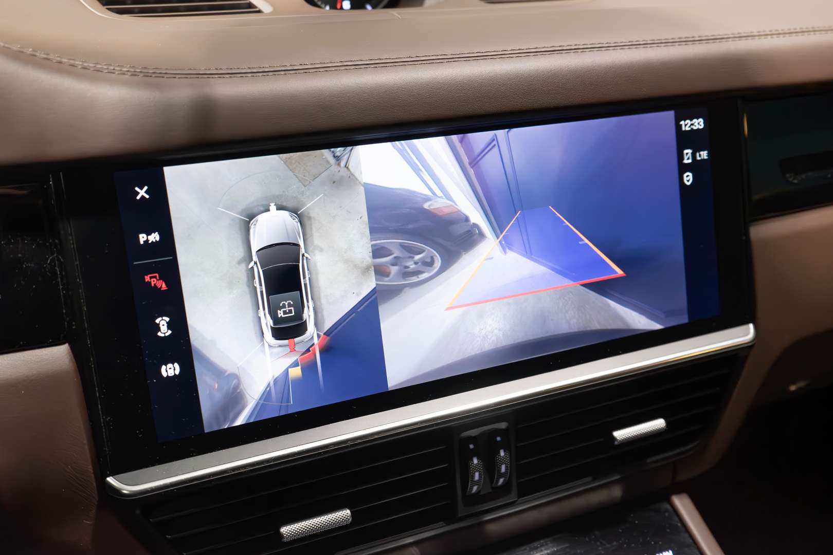 Porsche Cayenne Coupé Platinum Edition E-hybrid - 2022 - Joinsteer - #19