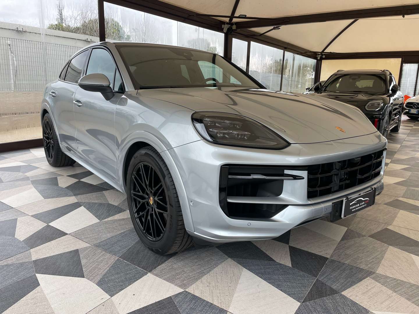 Porsche Cayenne Coupé 3.0 - 2025 - Joinsteer - #2