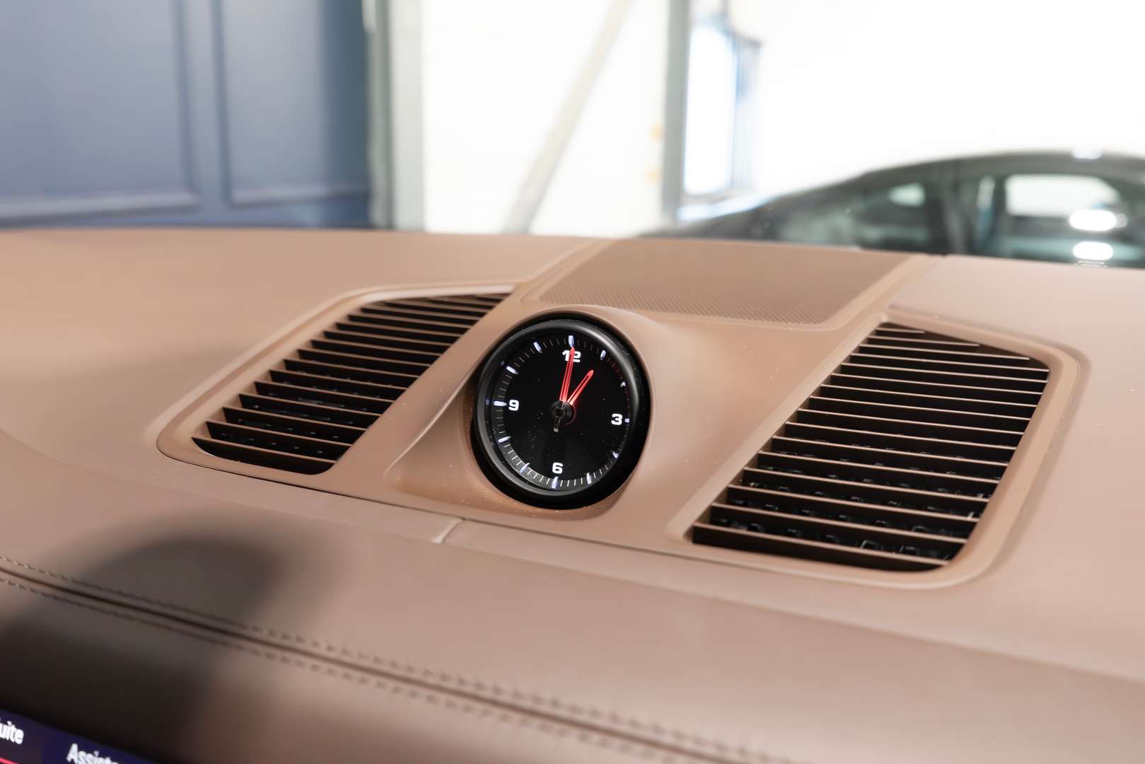 Porsche Cayenne Coupé Platinum Edition E-hybrid - 2022 - Joinsteer - #40