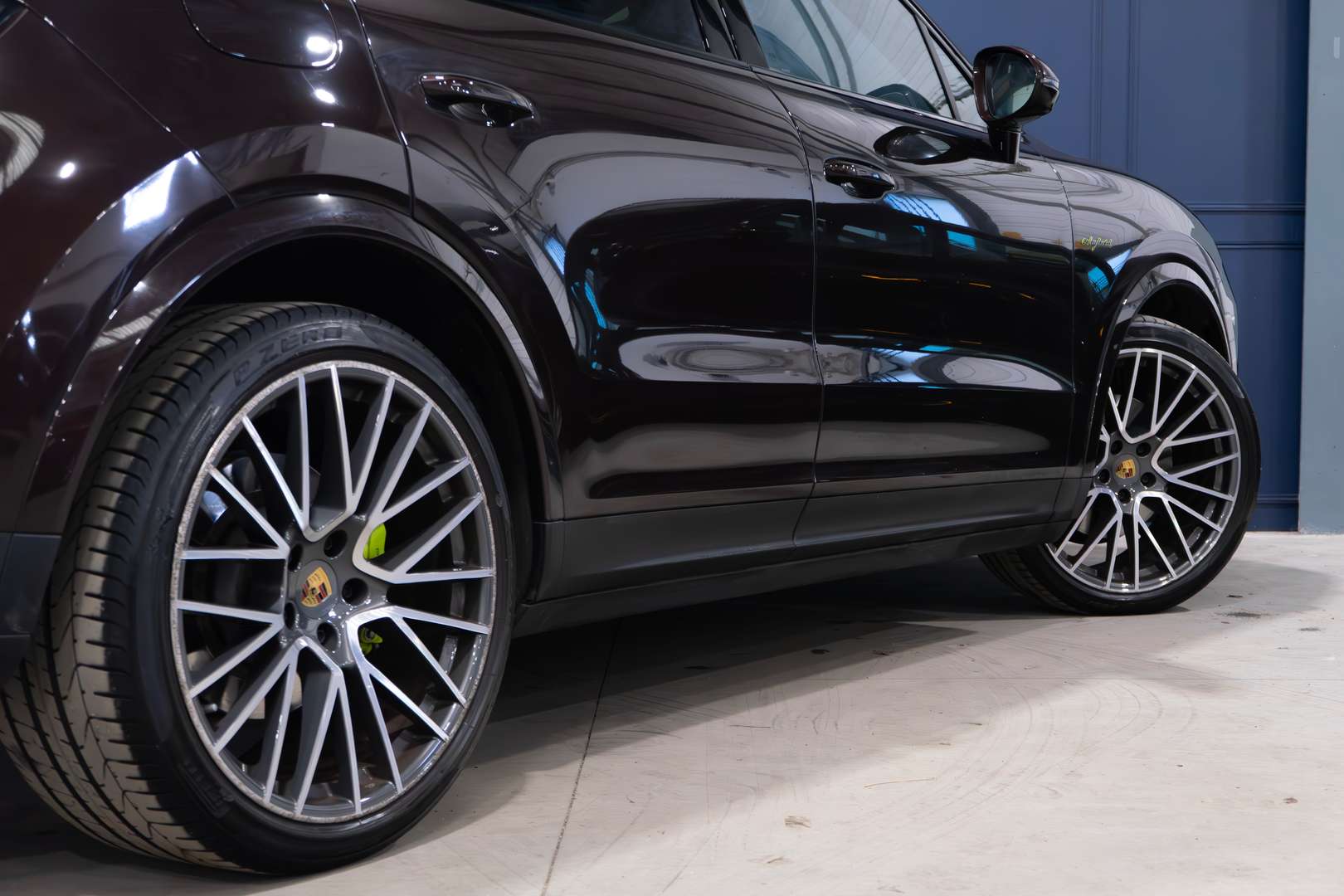 Porsche Cayenne Coupé Platinum Edition E-hybrid - 2022 - Joinsteer - #48