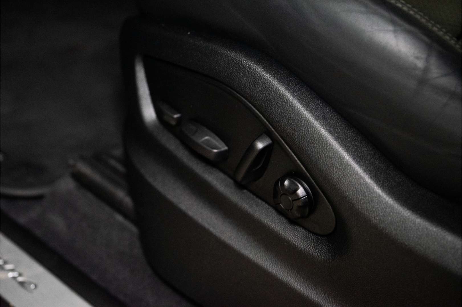 Porsche Cayenne III E-Hybrid - 2024 - Joinsteer - #29