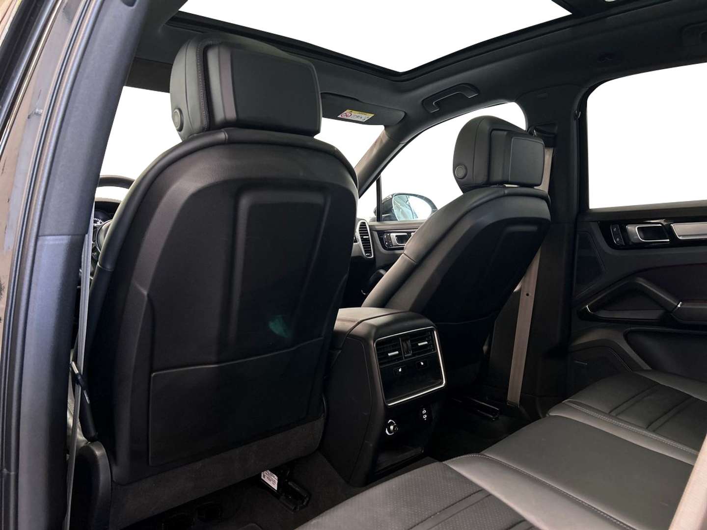 Porsche Cayenne III E-Hybrid - 2023 - Joinsteer - #18