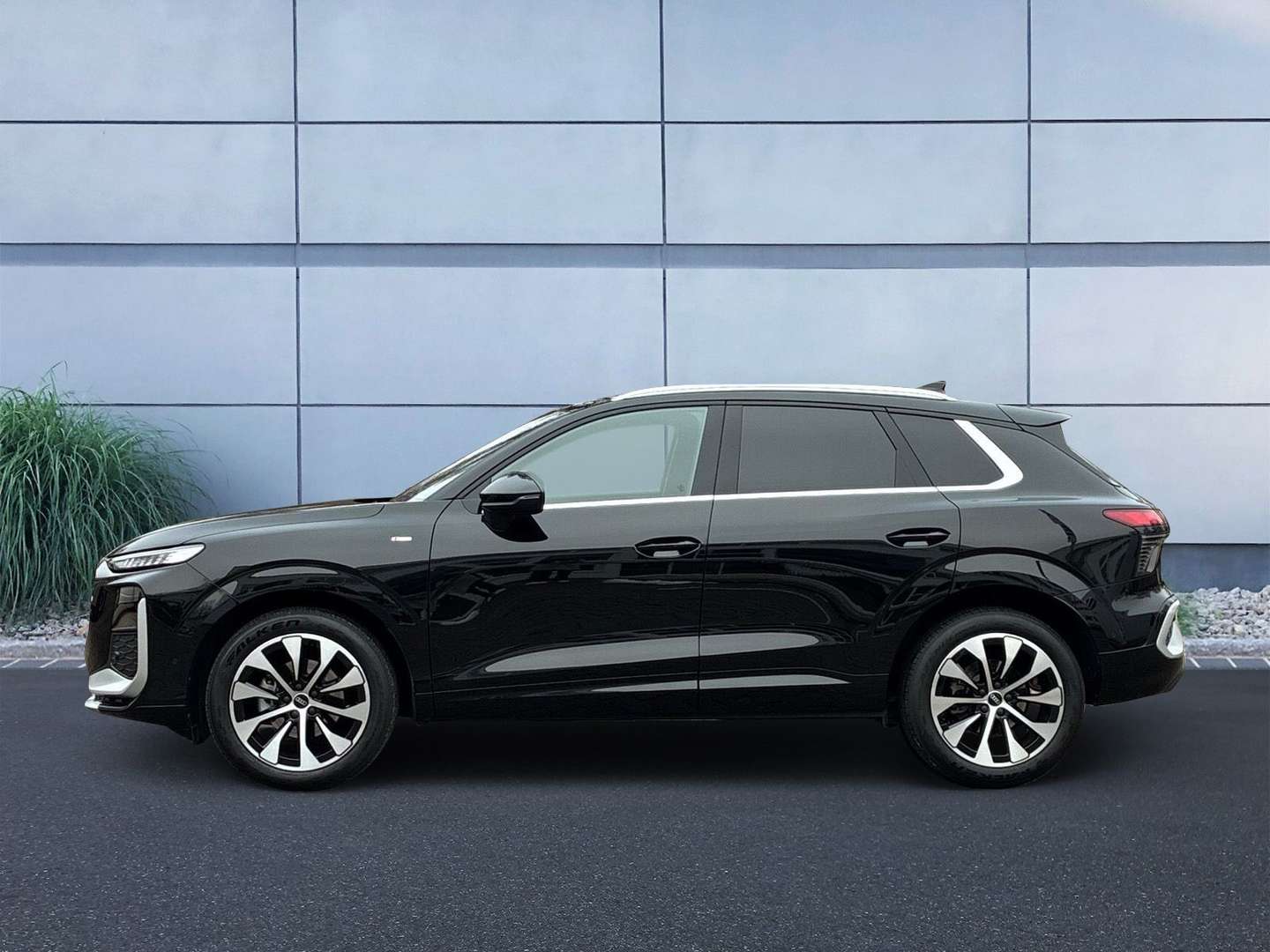 Audi Q3 S Line 35 TFSI - 2025 - Joinsteer - #2