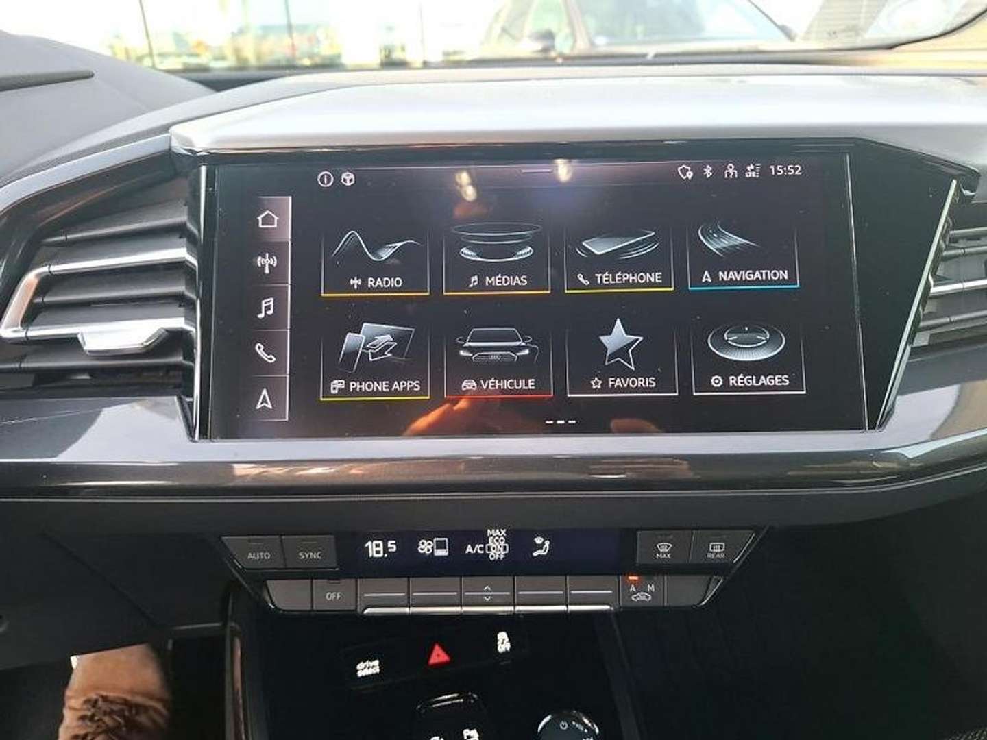 Audi Q4 E-tron Sportback S Line 45 E-tron - 2022 - Joinsteer - #10