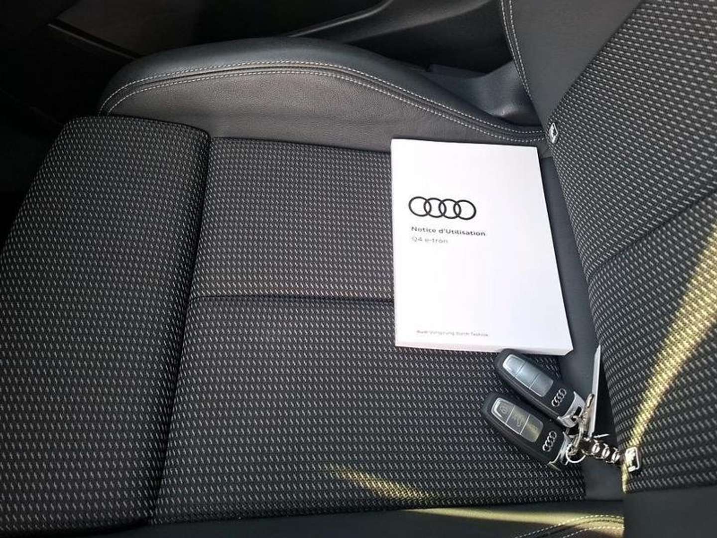 Audi Q4 E-tron Sportback S Line 45 E-tron - 2022 - Joinsteer - #13