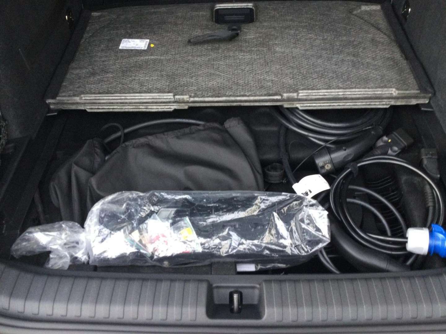 Audi A6 E-tron S Line Avant Performance - 2025 - Joinsteer - #5