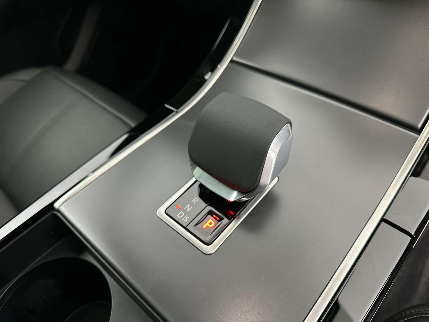 Land Rover Range Rover Velar Dynamic SE P400e - 2025 - Joinsteer - #12