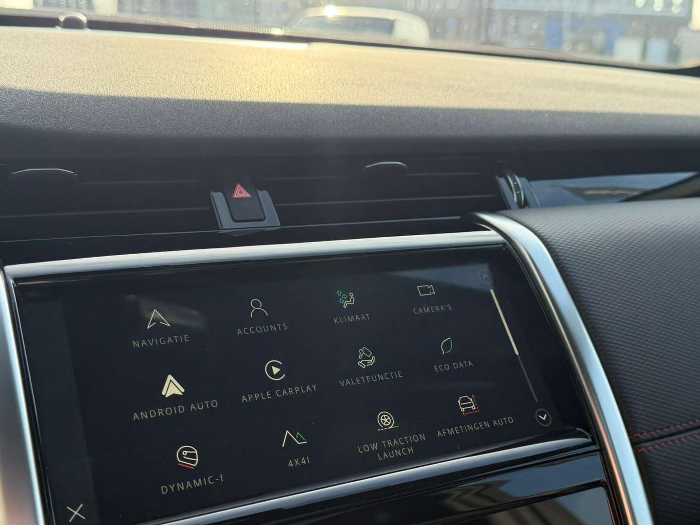 Land Rover Discovery Sport R-Dynamic SE P300e - 2022 - Joinsteer - #17