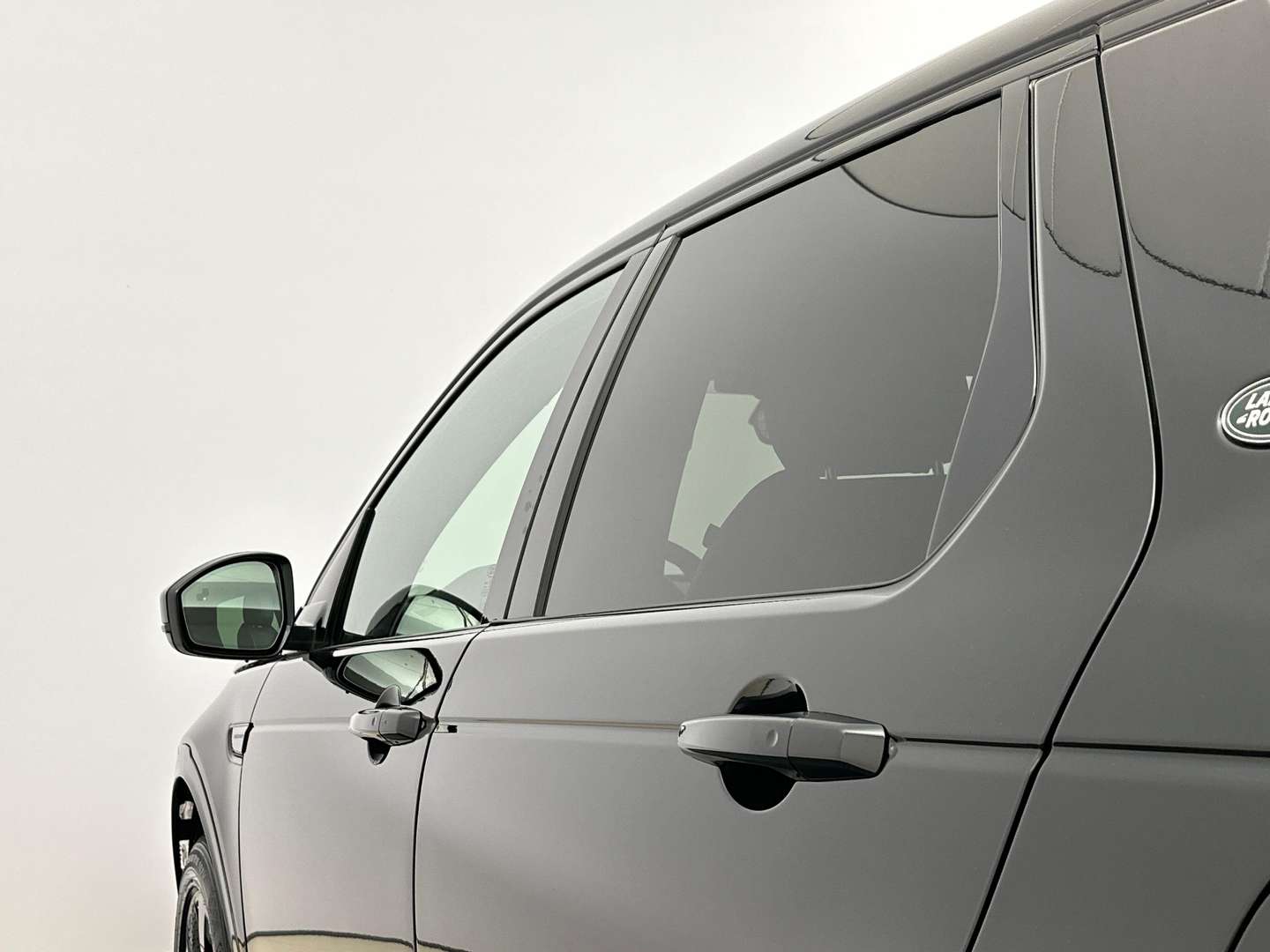 Land Rover Discovery Sport P300e R-Dynamic S AWD Auto - 2020 - Joinsteer - #15