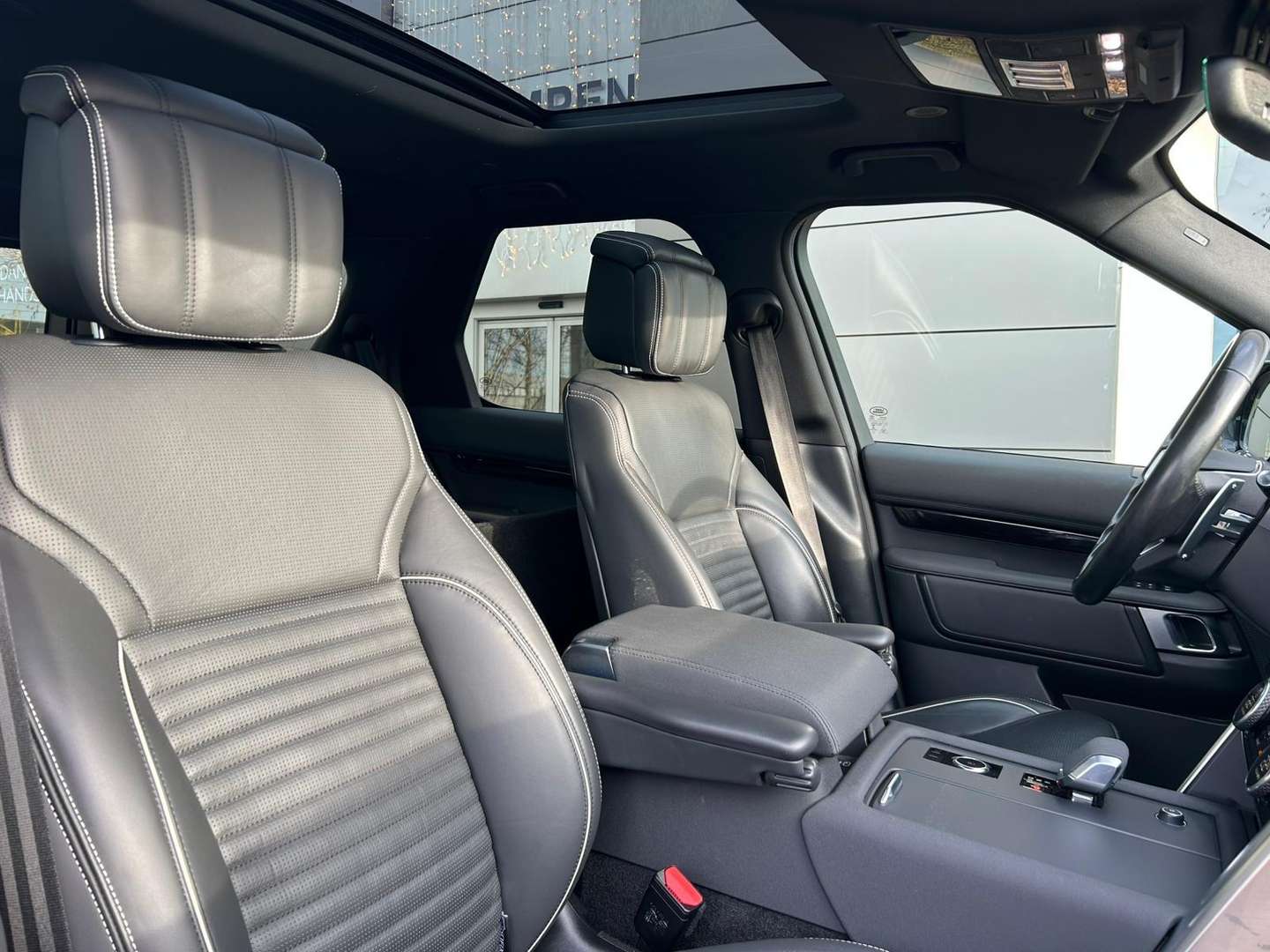 Land Rover Discovery P360 SE - 2022 - Joinsteer - #6