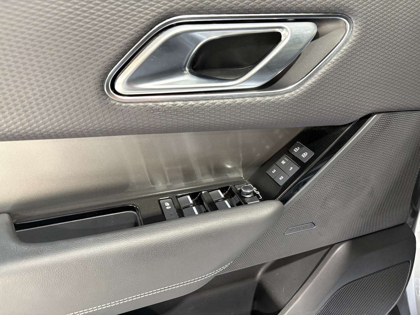 Land Rover Range Rover Velar - 2021 - Joinsteer - #12