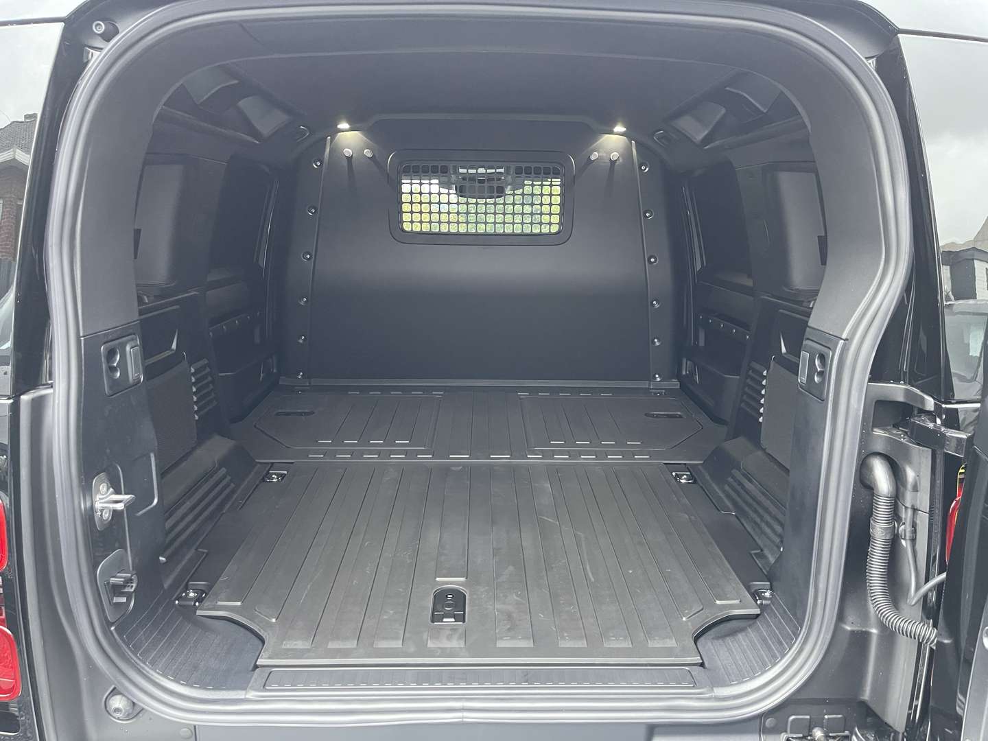 Land Rover Defender - 2023 - Joinsteer - #10