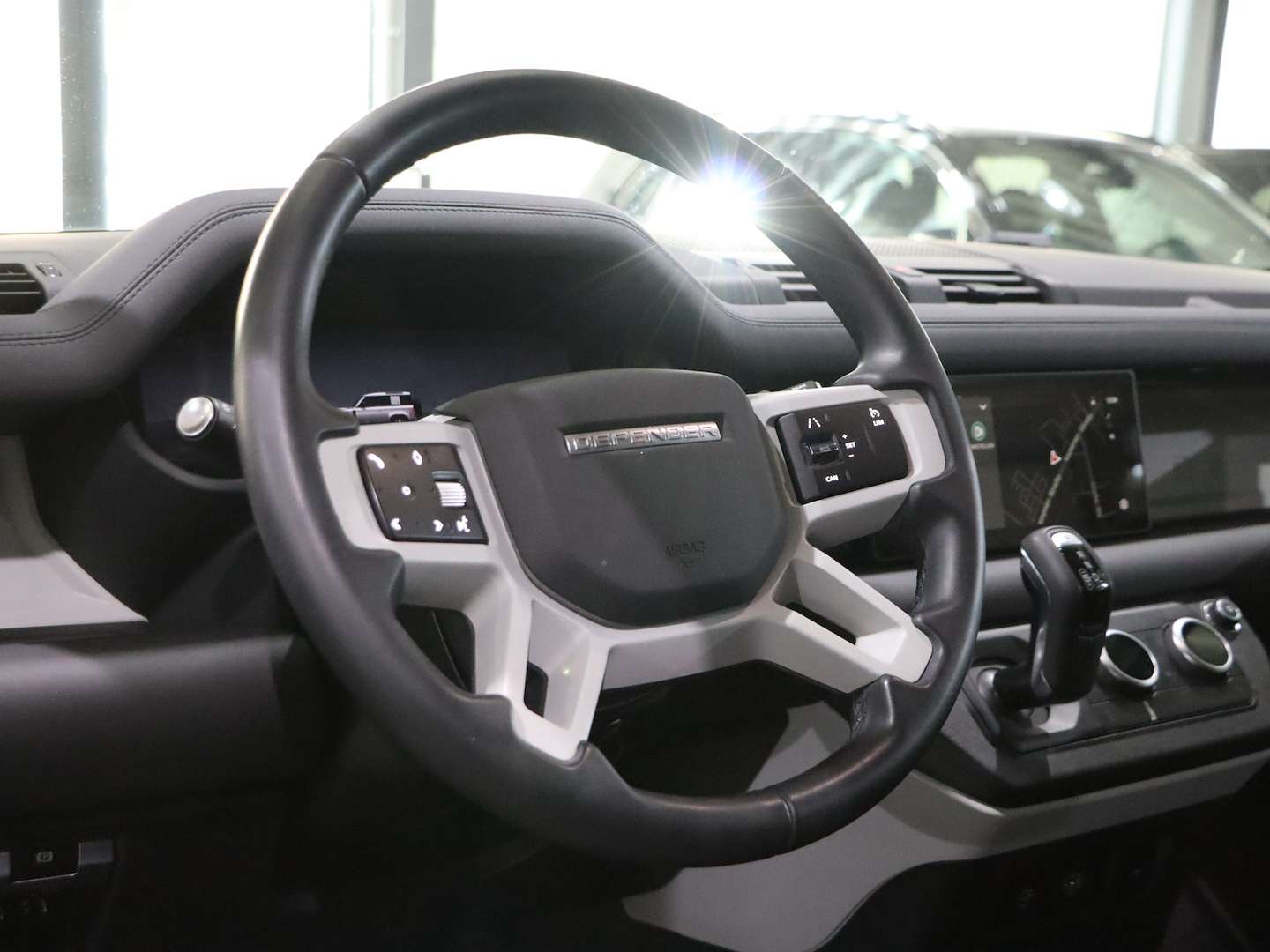 Land Rover Defender 90 D200 90S / 6-SITZER / PANORAMA-SEITEN - 2023 - Joinsteer - #19