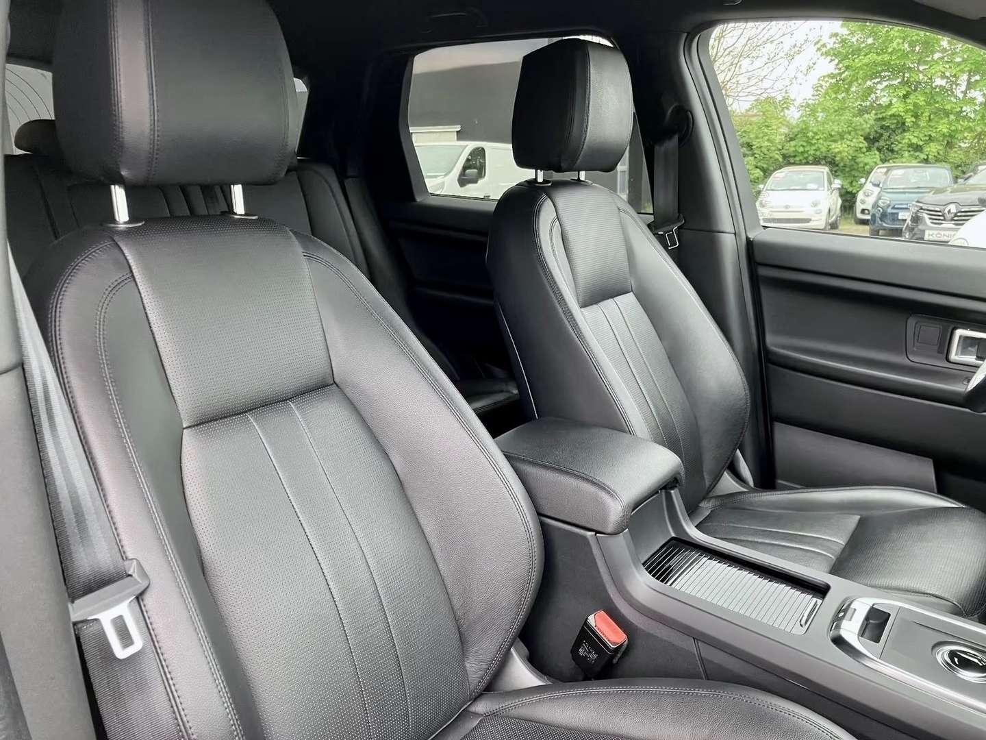 Land Rover Discovery Sport LEDER NAVI 2.0 TD4 AWD AUT - 2019 - Joinsteer - #12