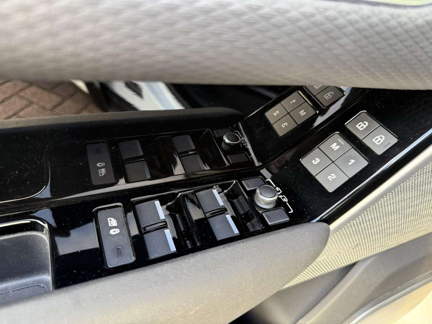 Land Rover Range Rover Velar 2.0 P400e Panoramadak | Lederen Bekleding | Trek - 2022 - Joinsteer - #21