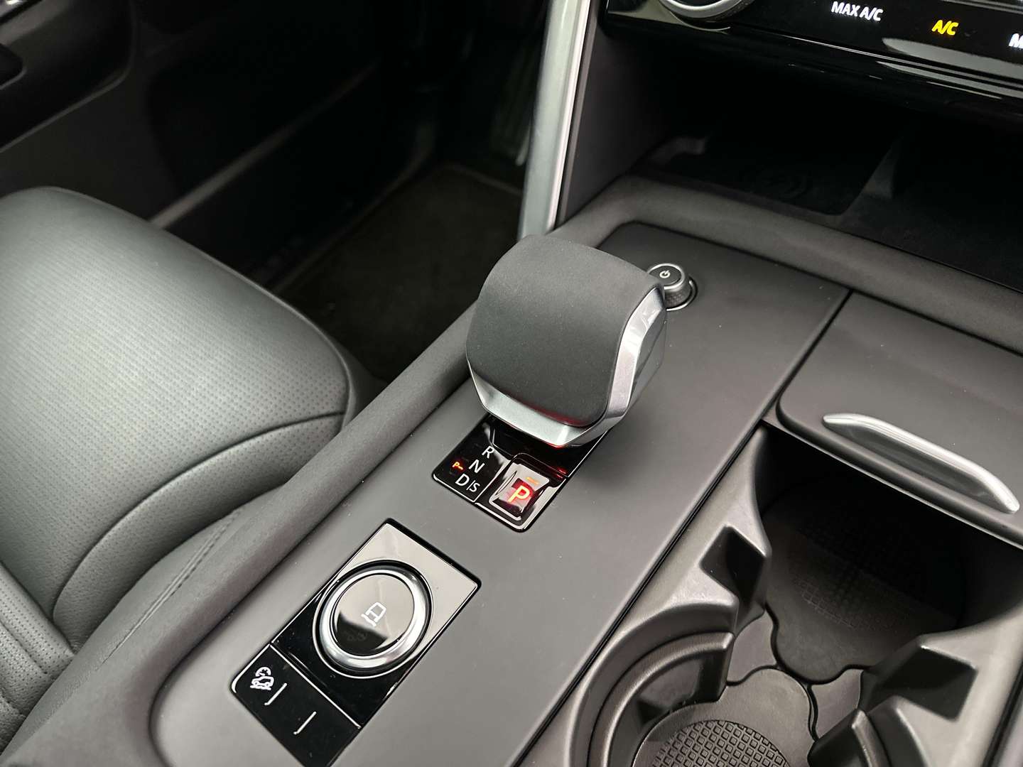 Land Rover Discovery D250 S AWD Auto 25MY 06/2026 - 2025 - Joinsteer - #13