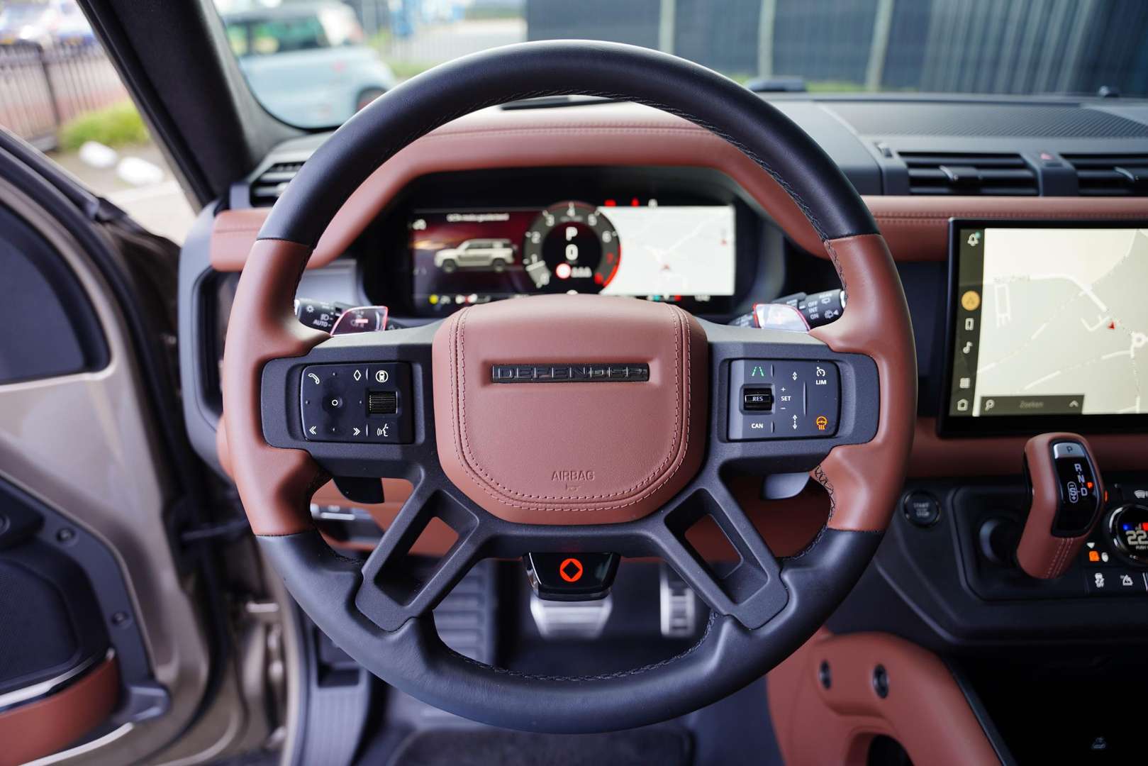 Land Rover Defender 110 P 635 Octa 4.4 Edition One - 2025 - Joinsteer - #8