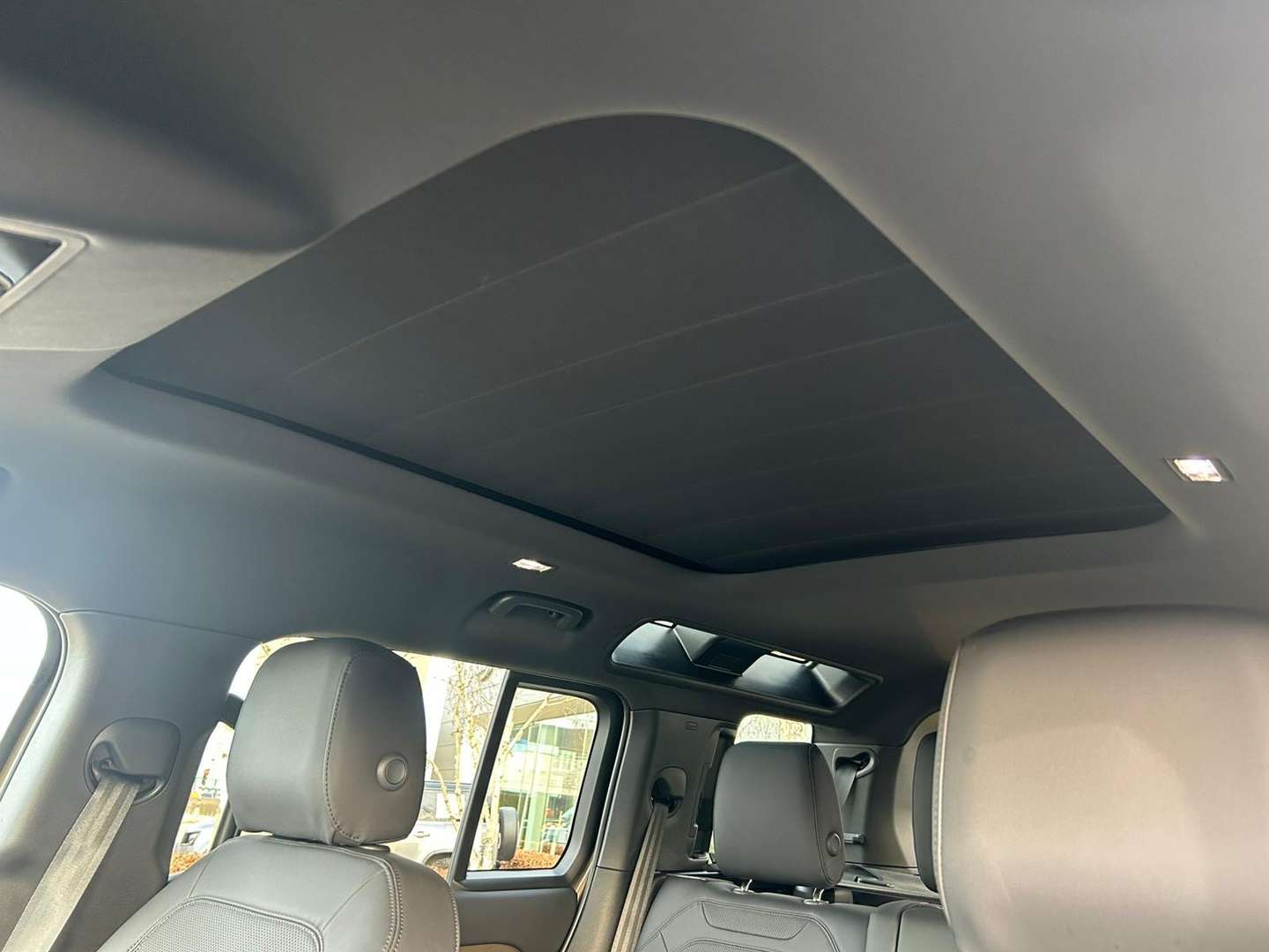 Land Rover Defender 110 X-Dynamic SE D250 - 2024 - Joinsteer - #11