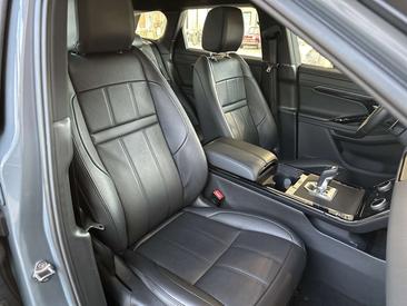 Land Rover Range Rover Evoque 1.5 P300e AWD R-Dynamic S — photo 10