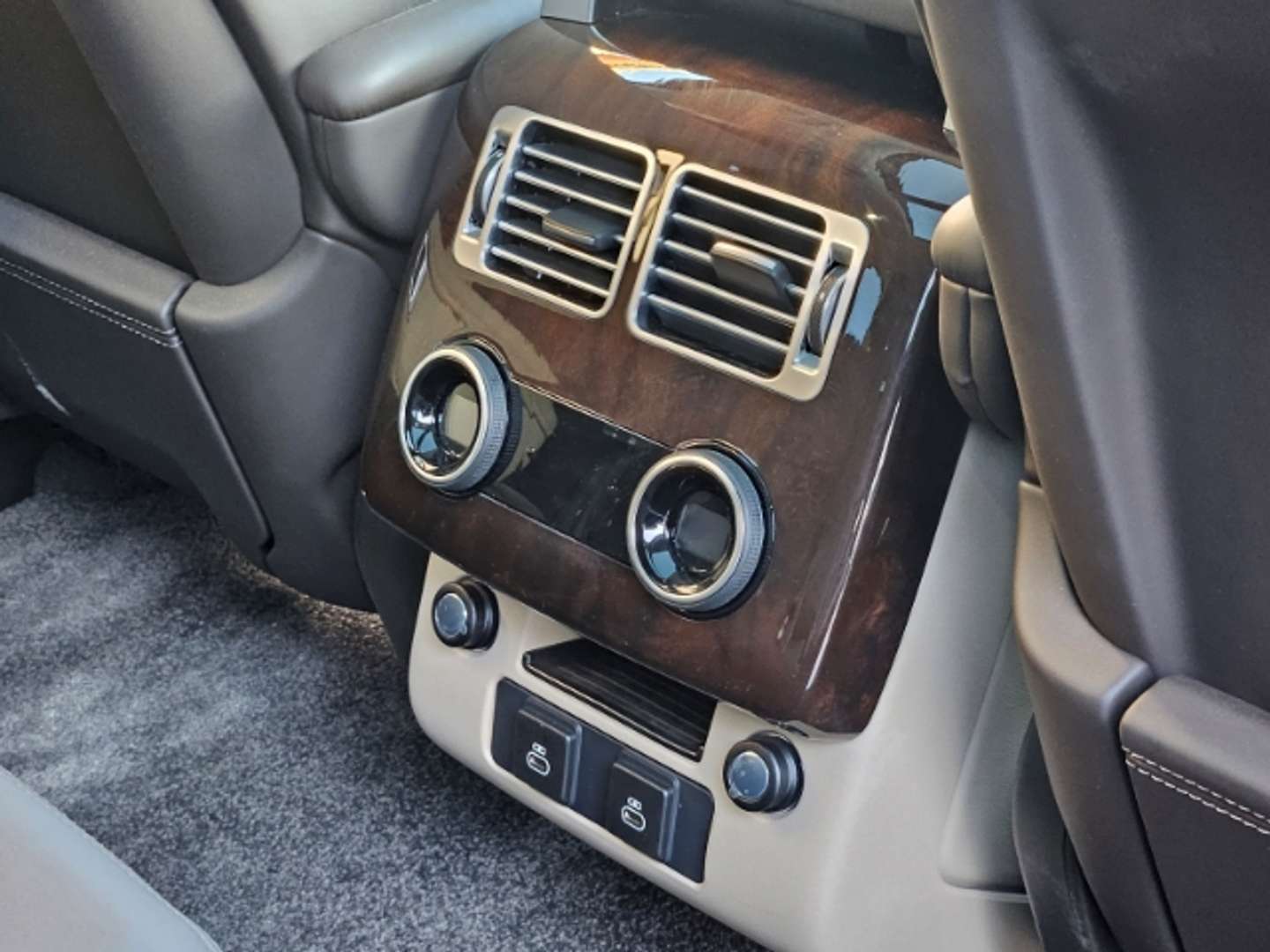 Land Rover Range Rover Vogue Hybrid P400e EU6d Luftfederung AD Niveau Pan - 2021 - Joinsteer - #14