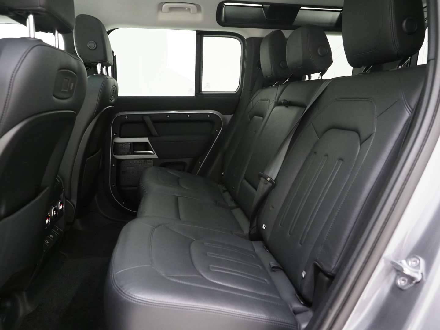 Land Rover Defender 110 2.0 P400e Panoramadak | Luchtvering | Meridi - 2021 - Joinsteer - #37